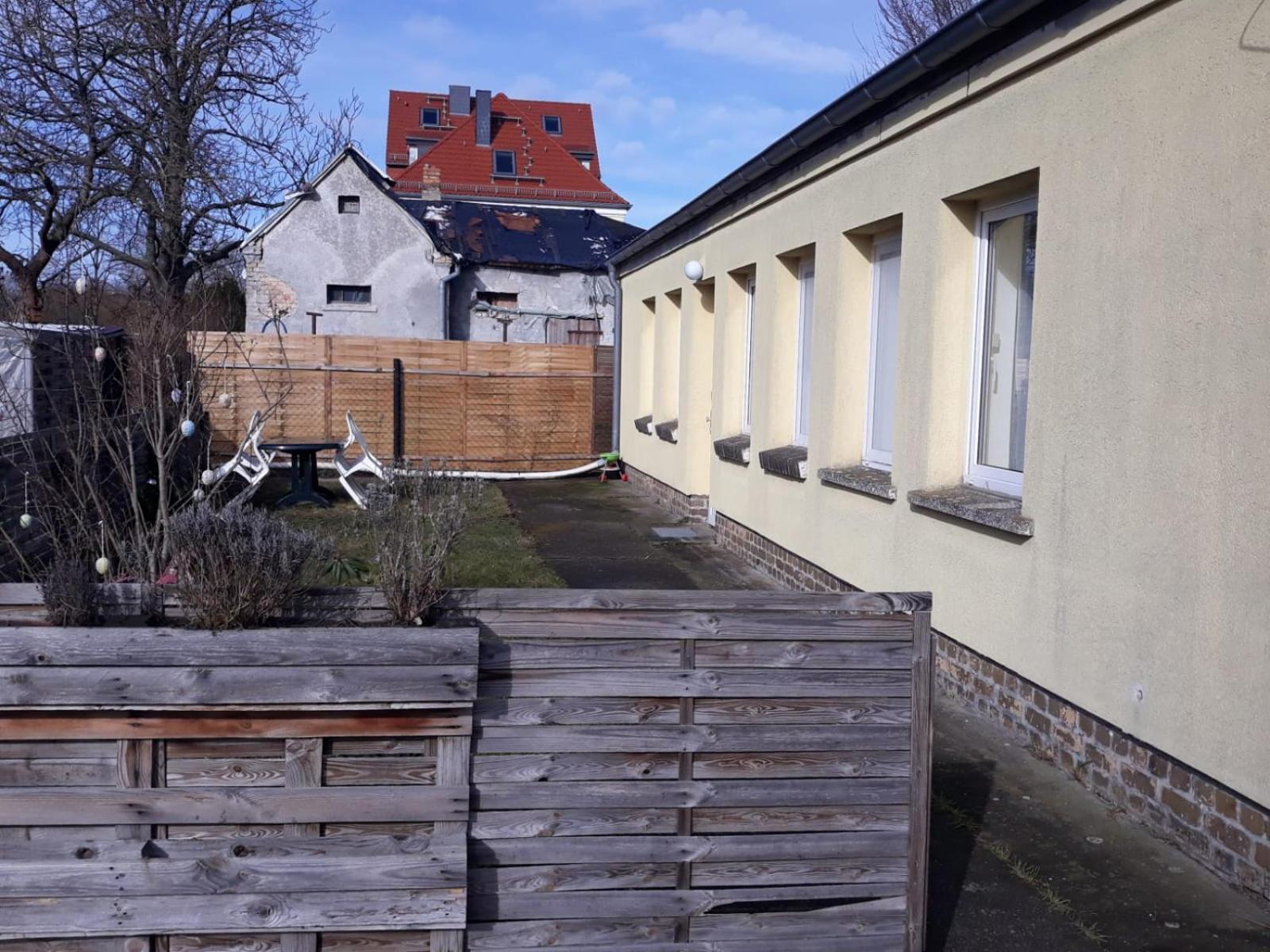 Am Bahnhof Ketzin Apartment Exterior photo